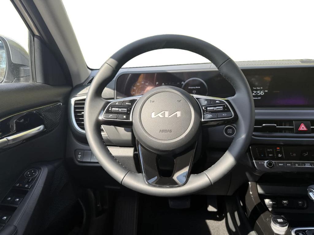 new 2026 Kia Seltos car, priced at $28,996