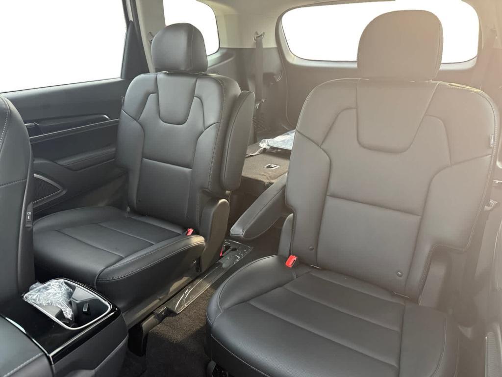 new 2025 Kia Telluride car, priced at $41,419