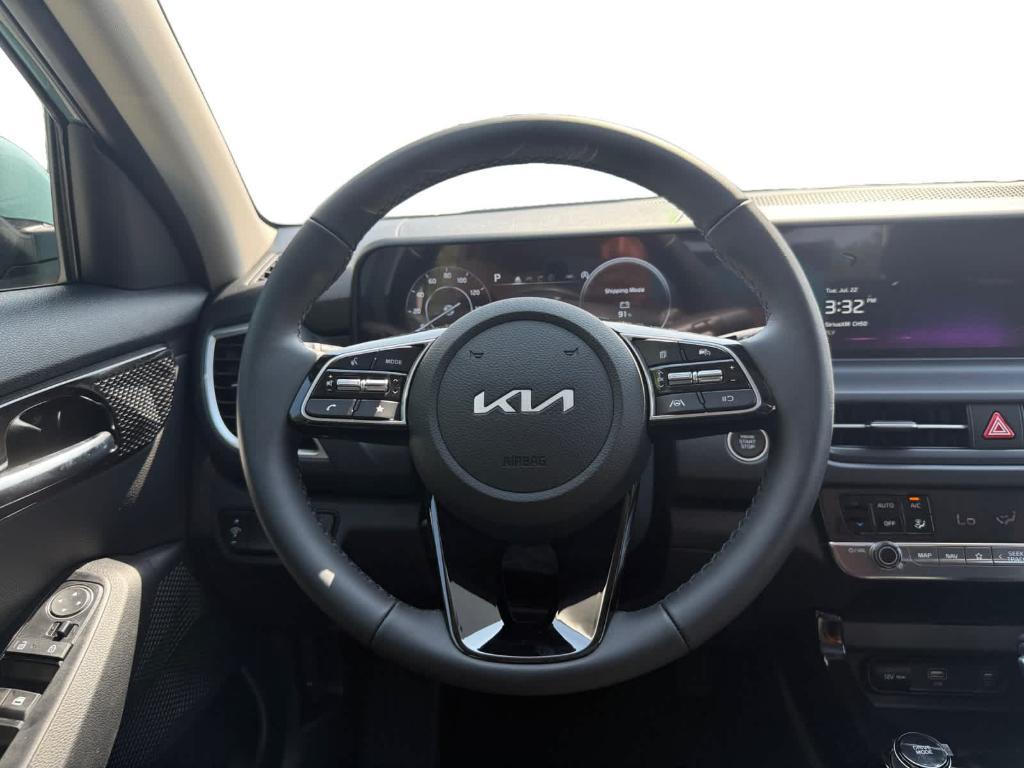 new 2026 Kia Seltos car, priced at $29,496
