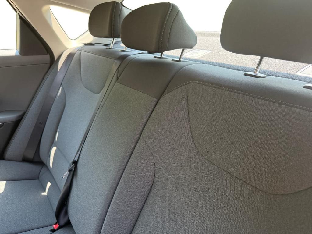 new 2025 Kia K4 car, priced at $23,015