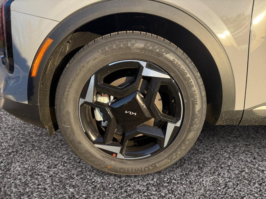 new 2026 Kia Sportage car, priced at $30,446