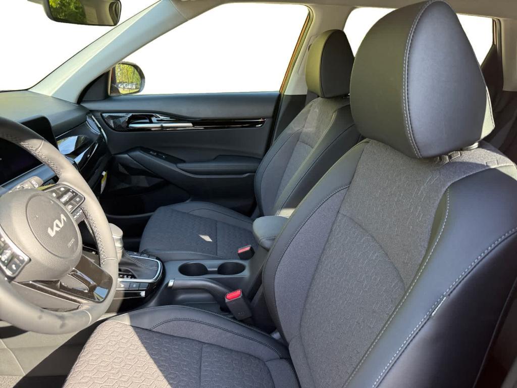 new 2026 Kia Seltos car, priced at $26,680