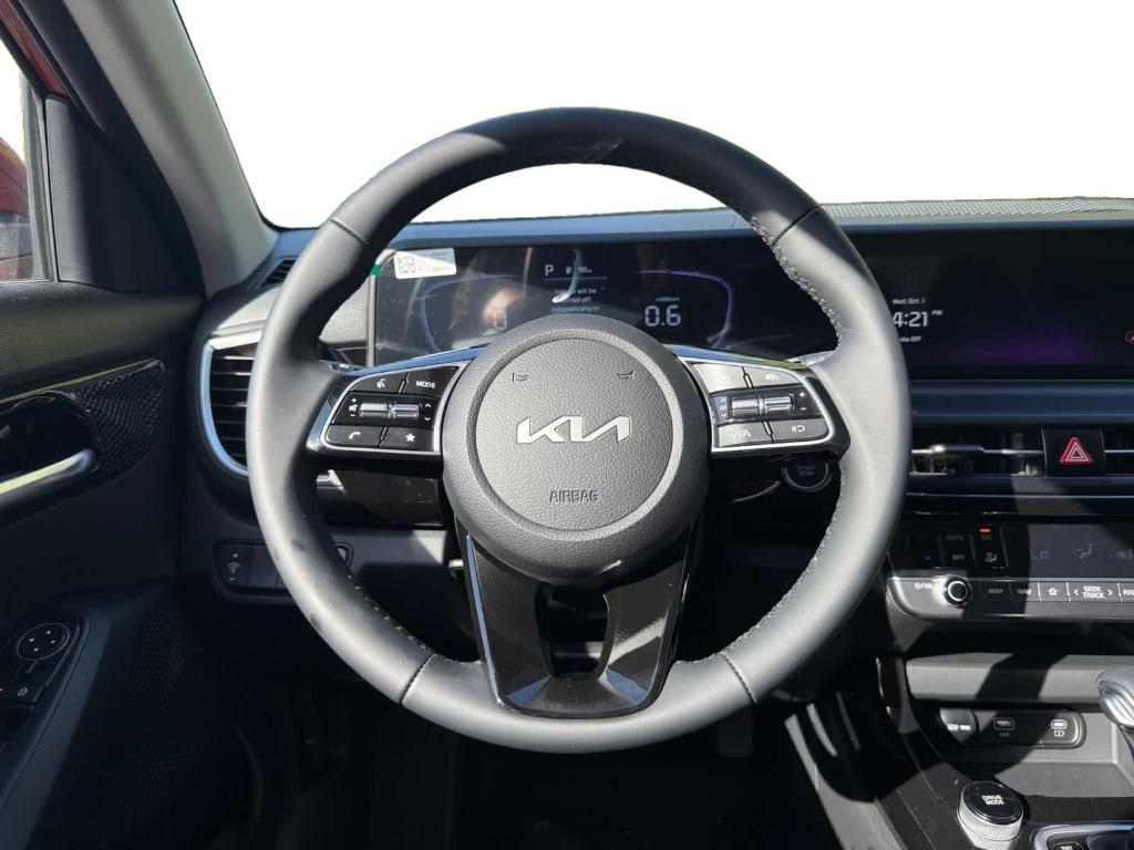 new 2026 Kia Seltos car, priced at $26,680