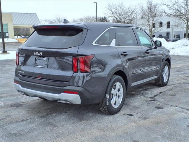 new 2025 Kia Sorento car, priced at $31,548