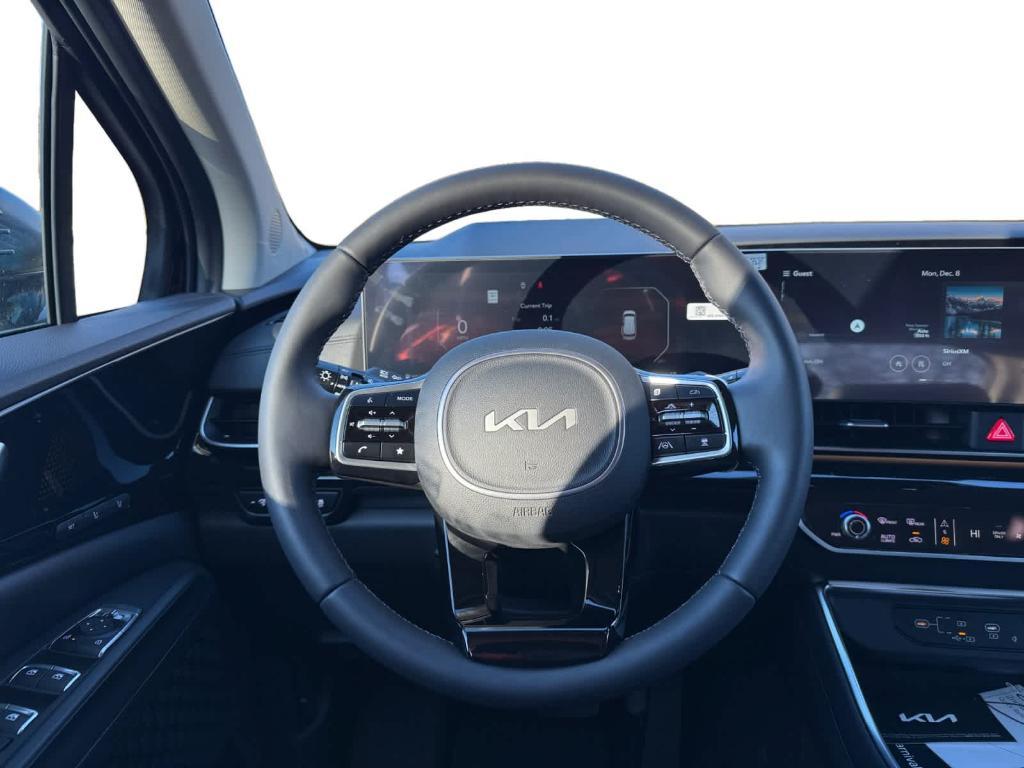 new 2026 Kia Carnival Hybrid car, priced at $55,365