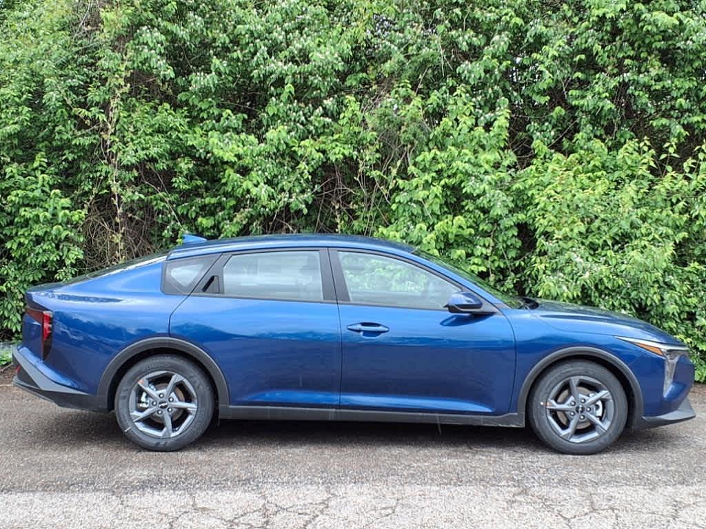 new 2025 Kia K4 car, priced at $24,165