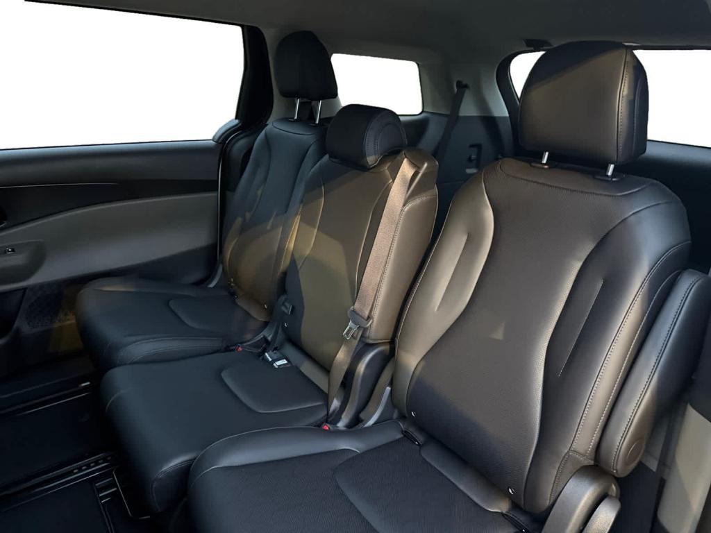 new 2026 Kia Carnival car, priced at $41,265