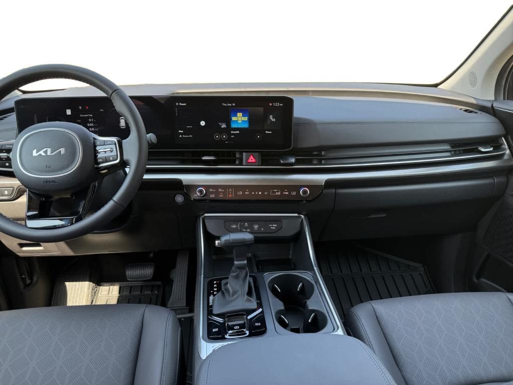 new 2026 Kia Carnival car, priced at $46,450