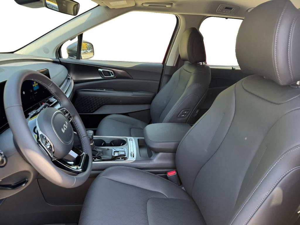 new 2026 Kia Carnival car, priced at $46,450