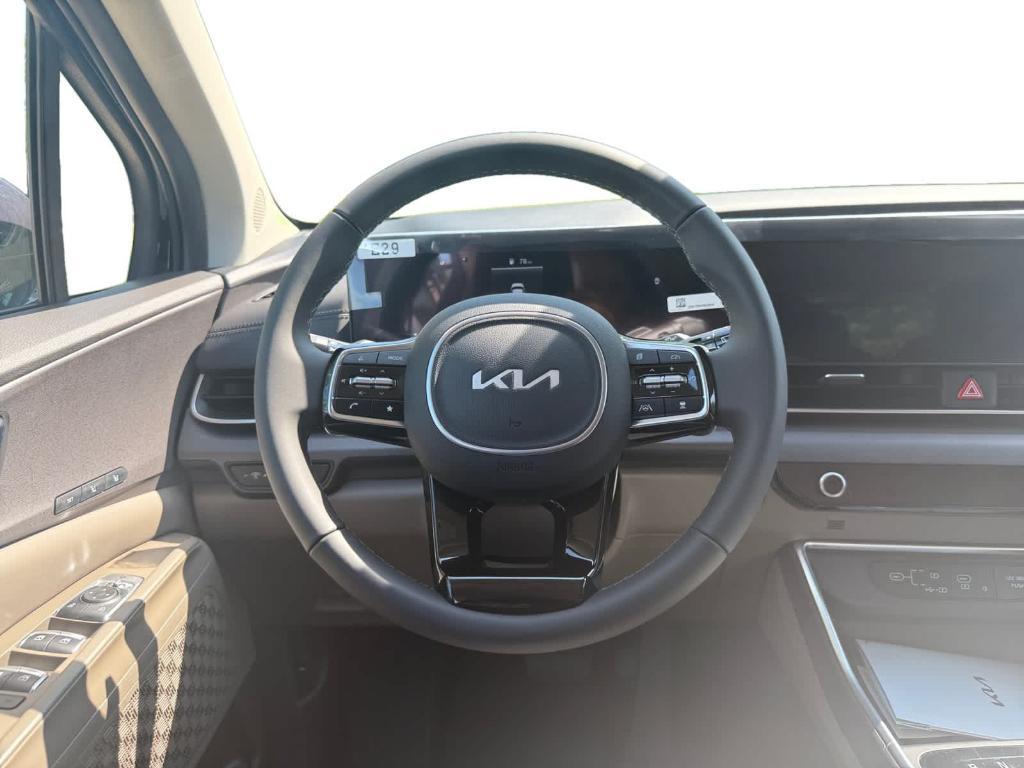 new 2026 Kia Carnival Hybrid car, priced at $43,073