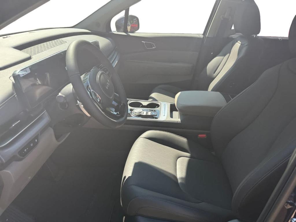 new 2026 Kia Carnival Hybrid car, priced at $43,073