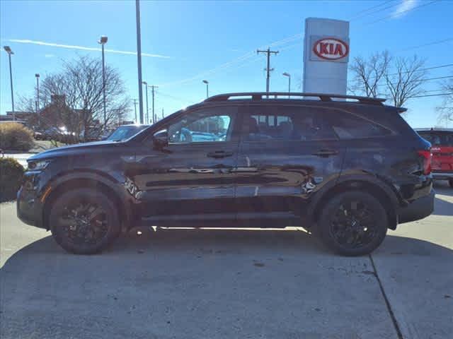 used 2022 Kia Sorento car, priced at $27,803