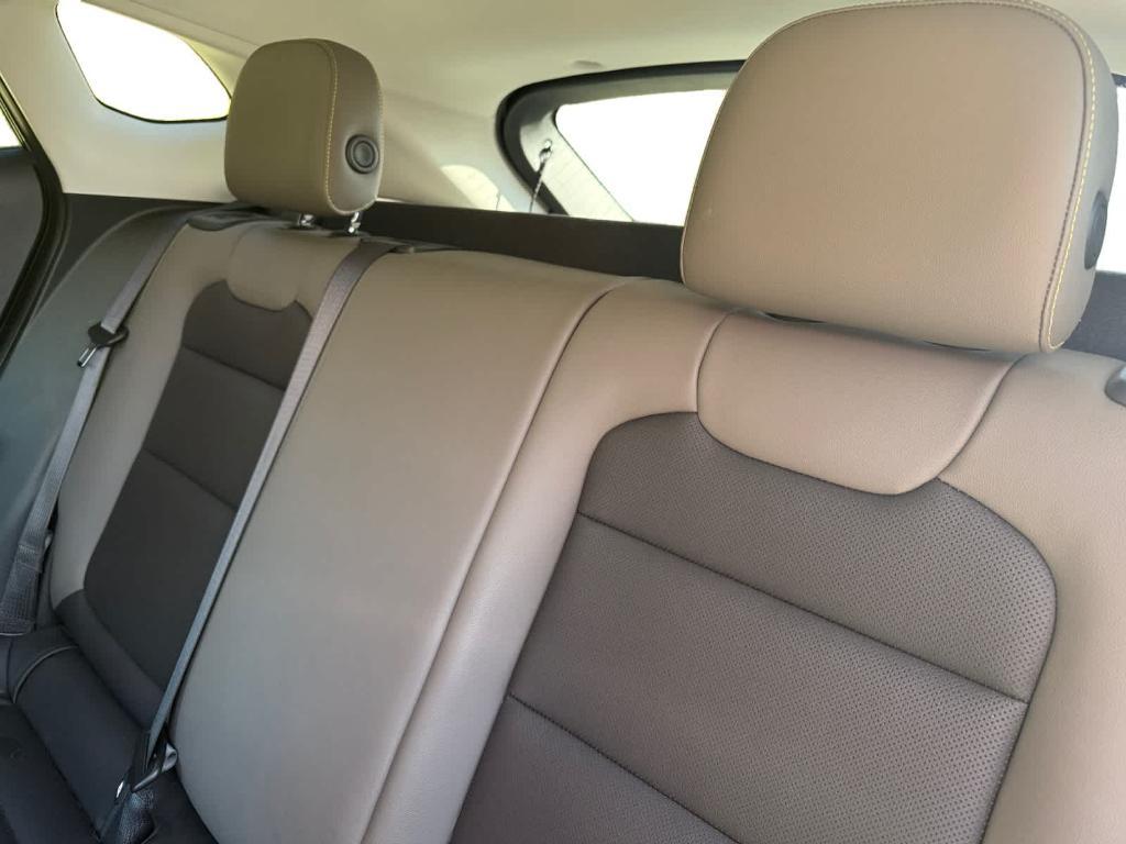 used 2025 Chevrolet Trax car, priced at $23,812