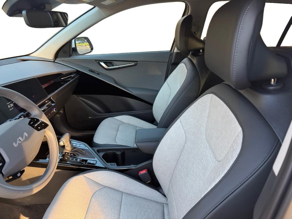 new 2026 Kia Niro car, priced at $33,028
