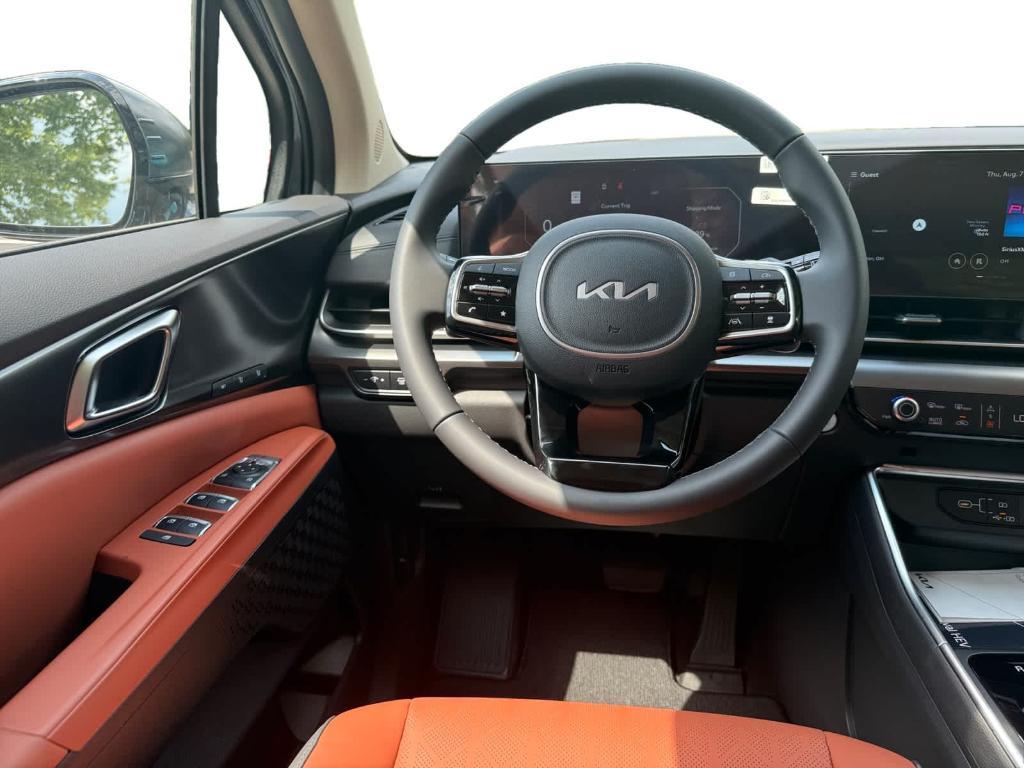 new 2026 Kia Carnival Hybrid car, priced at $49,148
