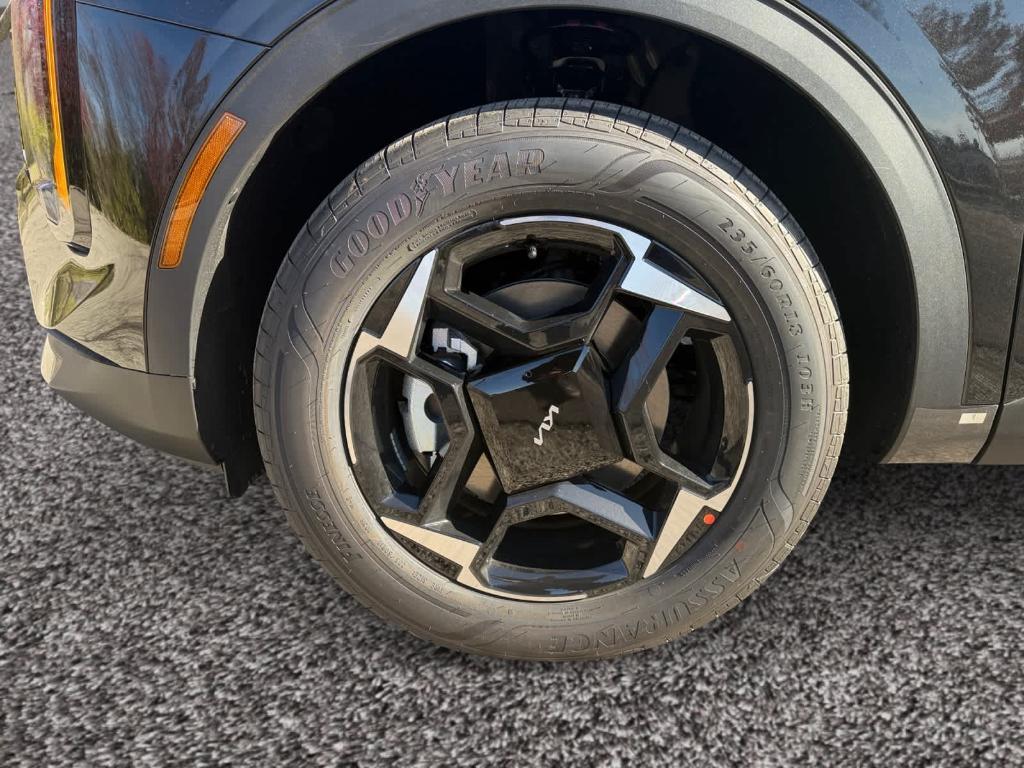 new 2026 Kia Sportage Hybrid car, priced at $36,610