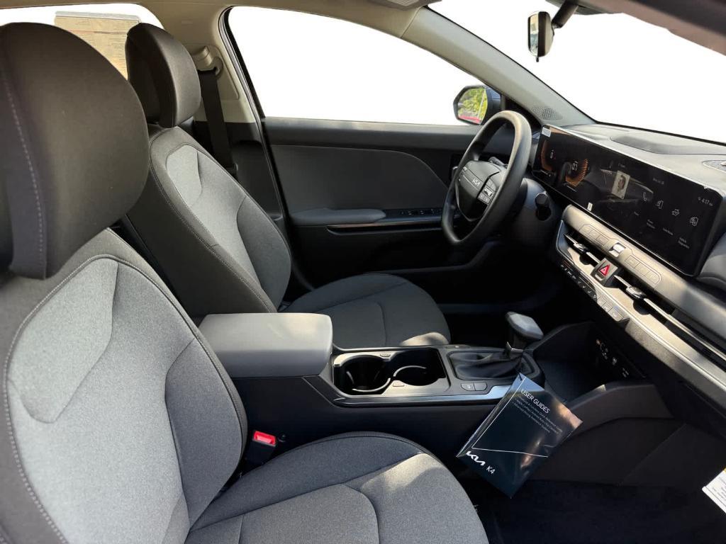 new 2025 Kia K4 car, priced at $23,015