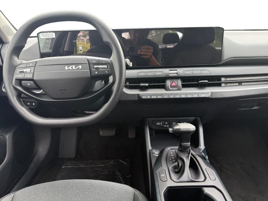 new 2025 Kia K4 car, priced at $23,390