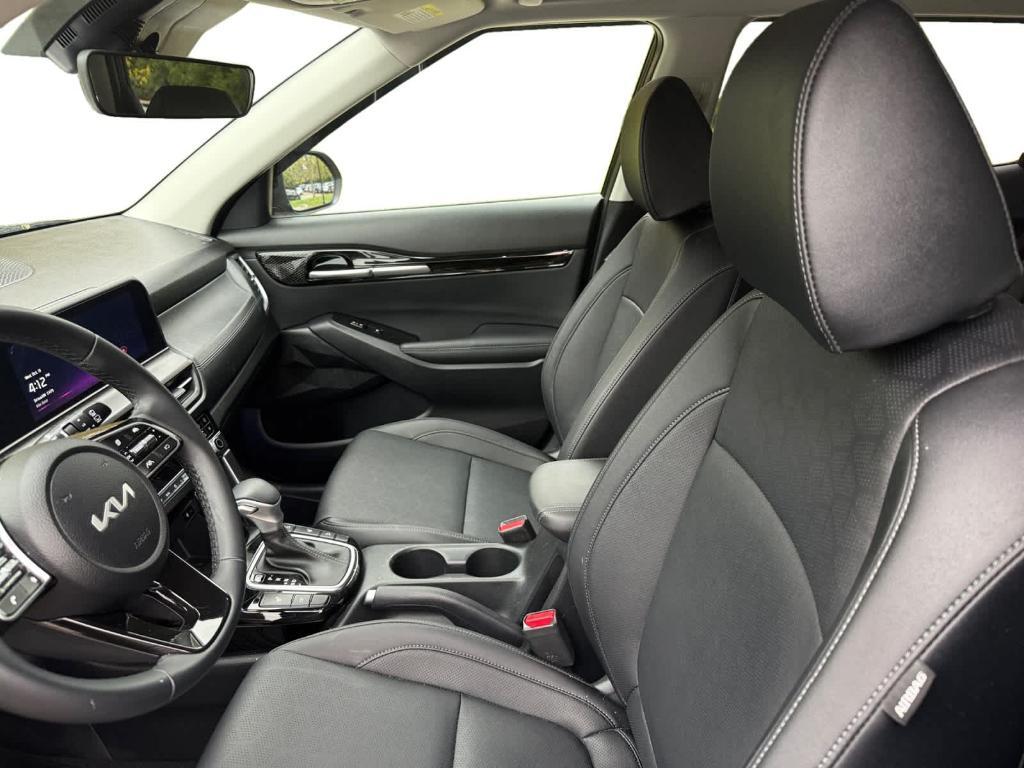 used 2024 Kia Seltos car, priced at $25,222