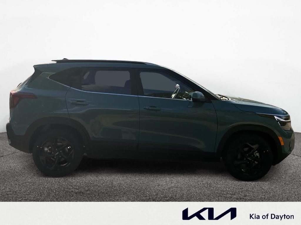 new 2026 Kia Seltos car, priced at $27,321