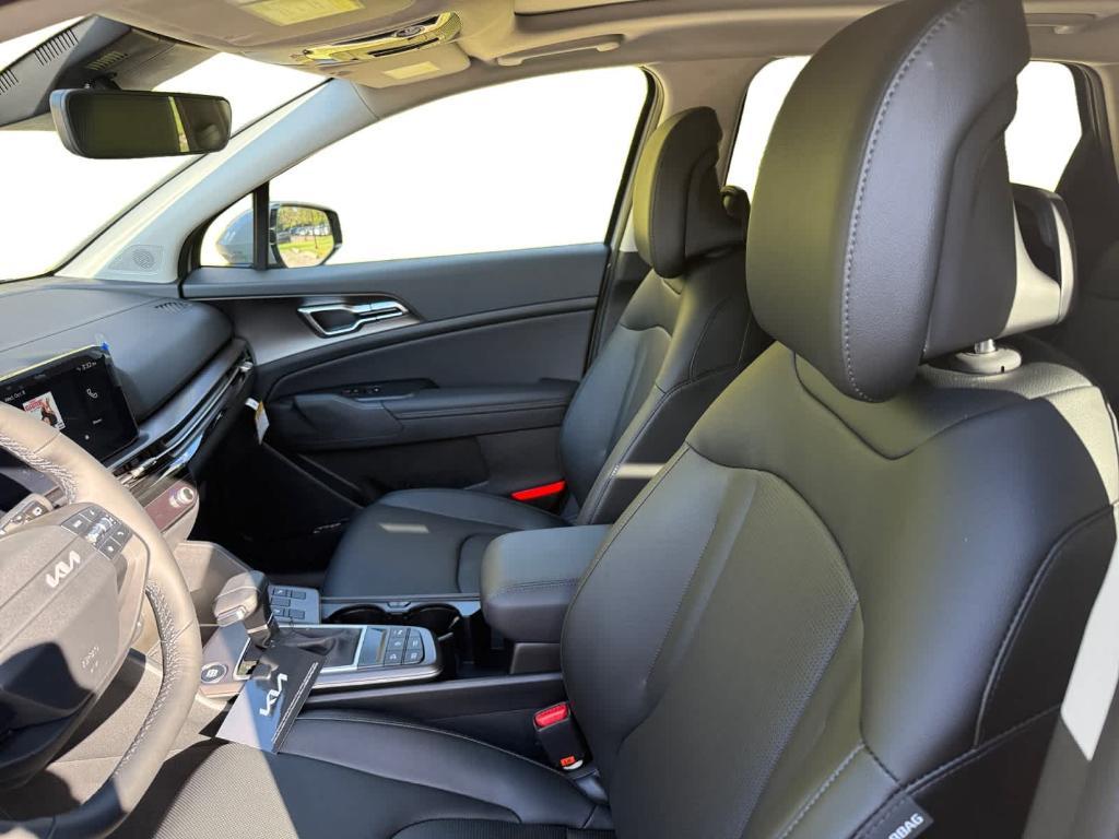 new 2026 Kia Sportage car, priced at $35,056