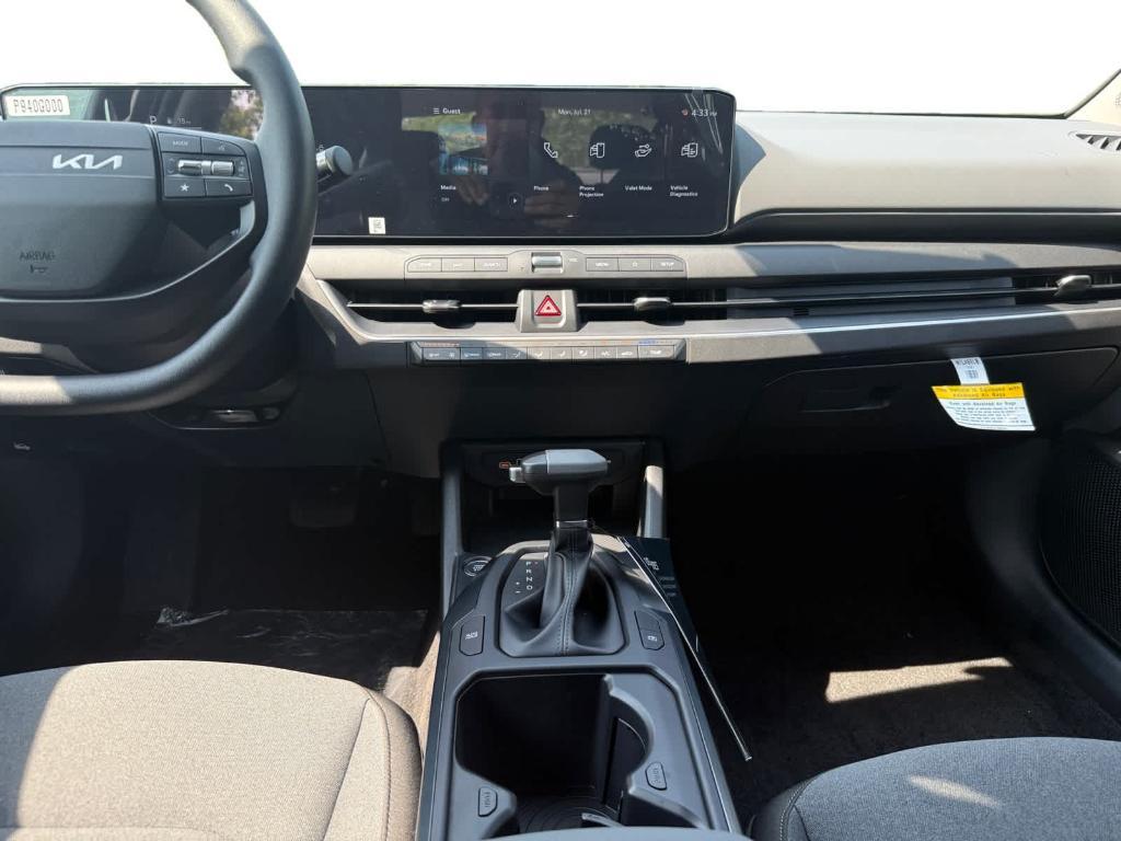 new 2025 Kia K4 car, priced at $22,984