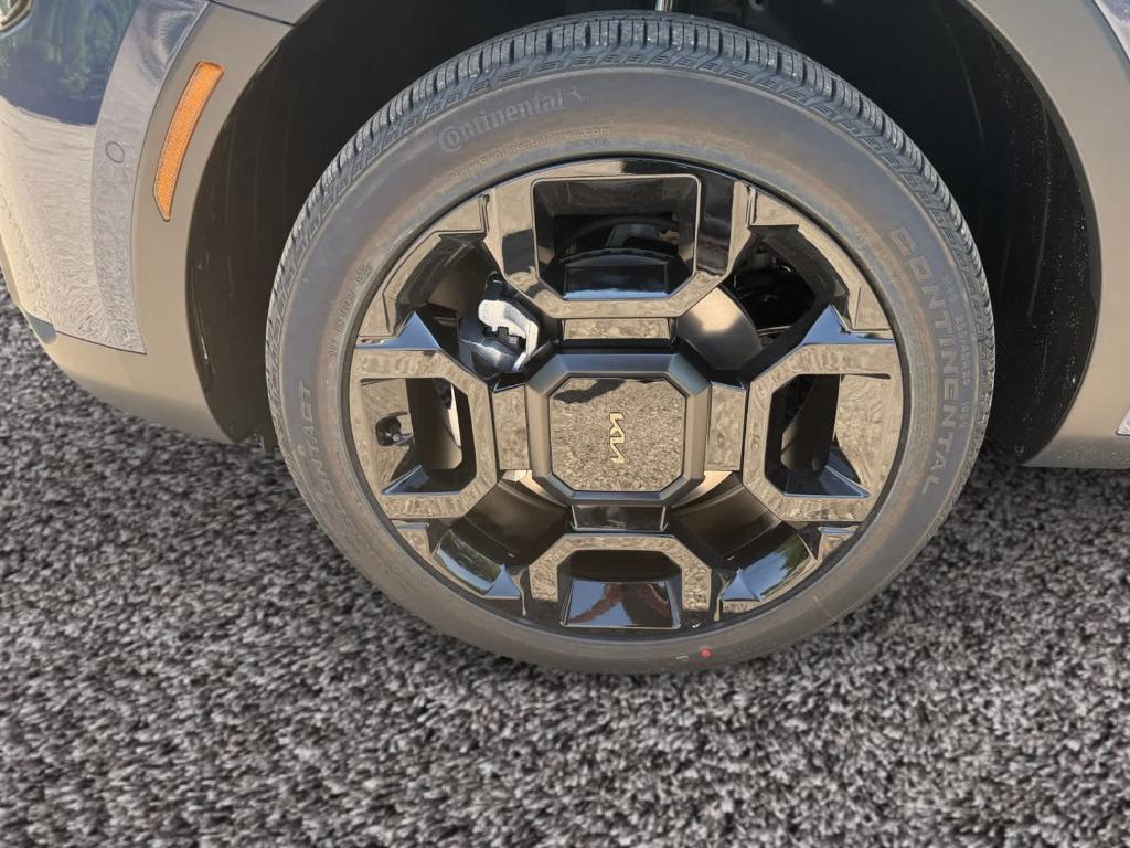 new 2025 Kia Sorento car, priced at $46,198