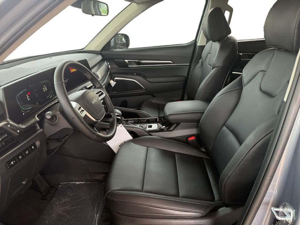 new 2025 Kia Telluride car, priced at $43,060