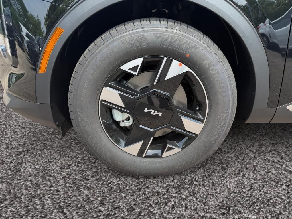 new 2026 Kia Sportage car, priced at $29,188