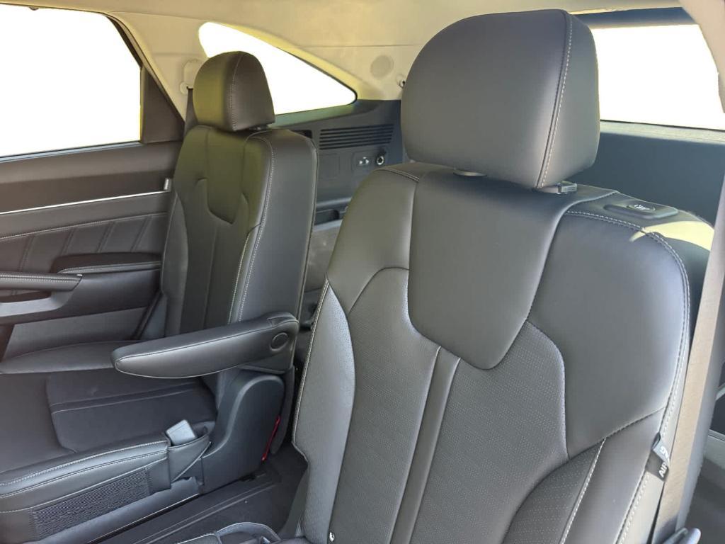 new 2026 Kia Sorento car, priced at $43,834