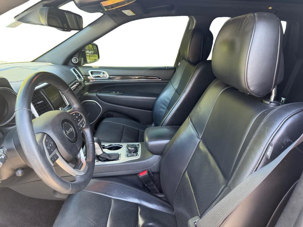 used 2016 Jeep Grand Cherokee car, priced at $16,617