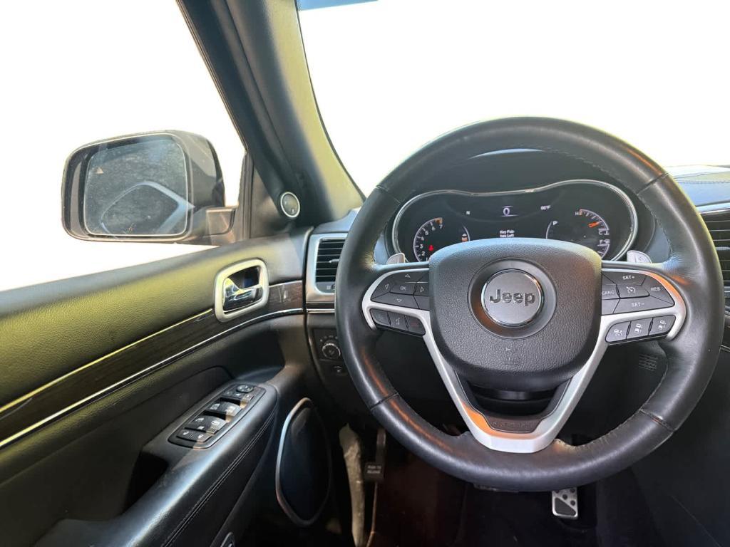 used 2016 Jeep Grand Cherokee car, priced at $16,617
