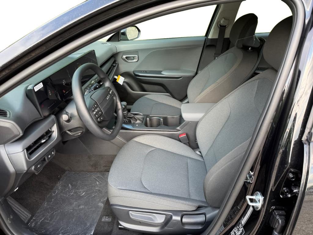 new 2025 Kia K4 car, priced at $23,479