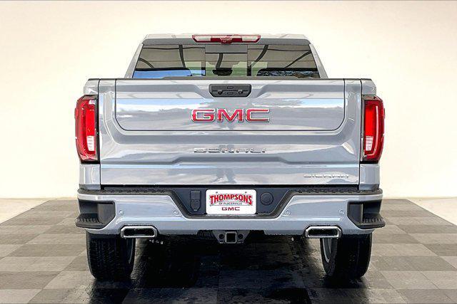 new 2025 GMC Sierra 1500 car, priced at $71,175