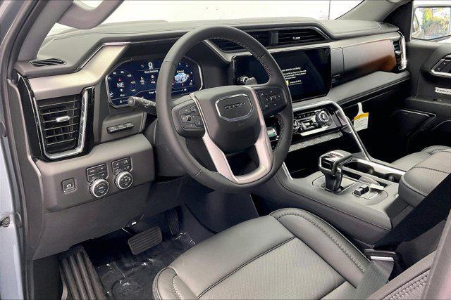 new 2025 GMC Sierra 1500 car, priced at $71,155