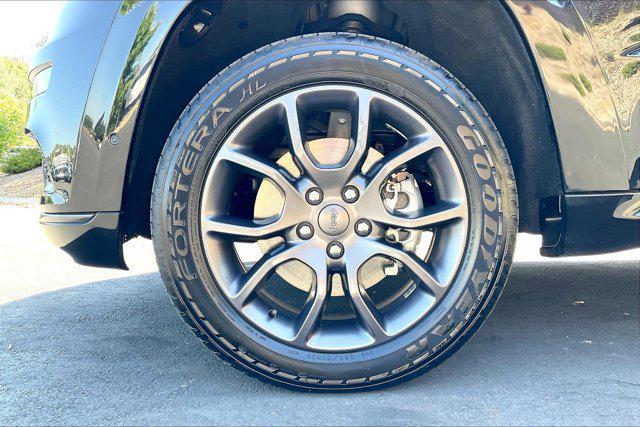 used 2021 Jeep Grand Cherokee car, priced at $36,986