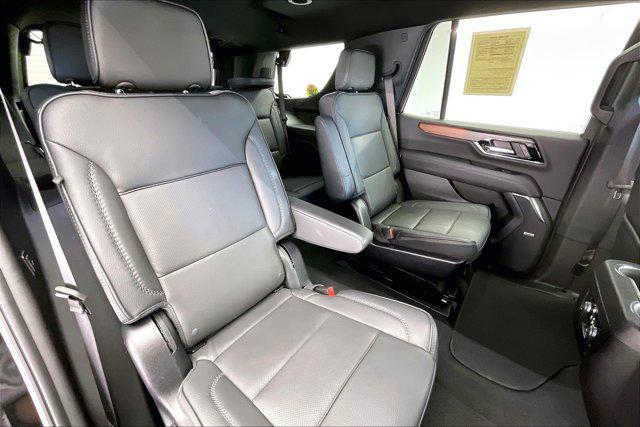 used 2025 GMC Yukon car, priced at $77,000