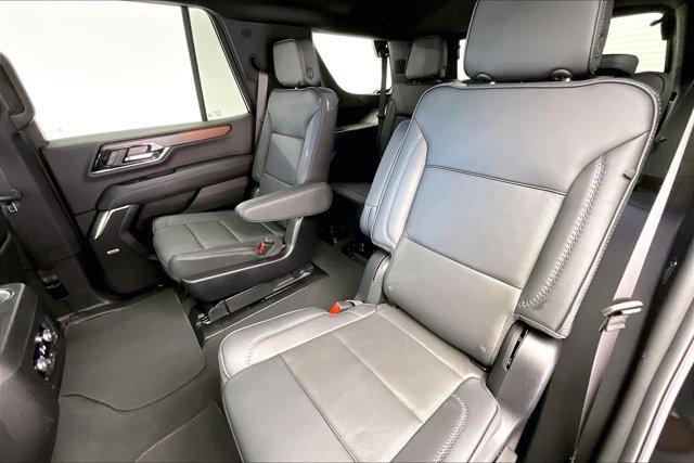 used 2025 GMC Yukon car, priced at $77,000