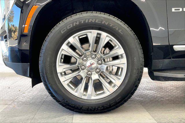 used 2025 GMC Yukon car, priced at $77,000
