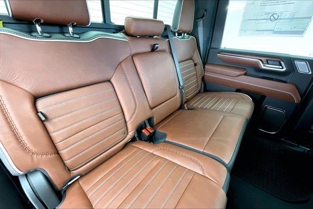new 2025 GMC Sierra 2500 car, priced at $96,855