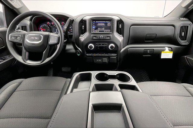 new 2025 GMC Sierra 1500 car, priced at $52,680