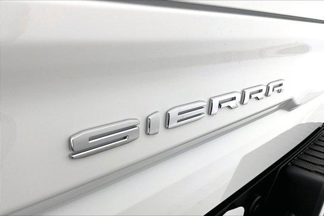 new 2025 GMC Sierra 1500 car, priced at $52,680