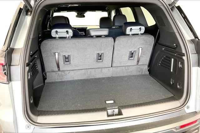 new 2025 GMC Acadia car, priced at $53,290