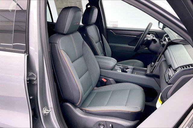 new 2025 GMC Acadia car, priced at $53,290