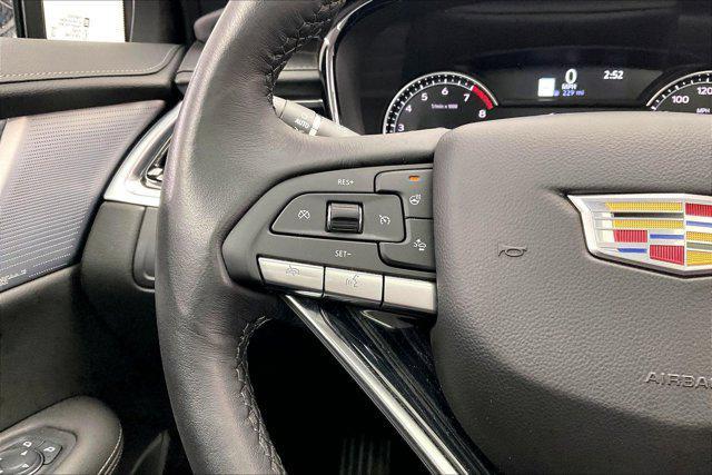 used 2025 Cadillac XT6 car, priced at $46,800