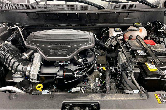 used 2025 Cadillac XT6 car, priced at $46,800