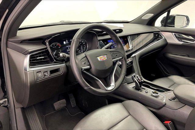 used 2025 Cadillac XT6 car, priced at $46,800