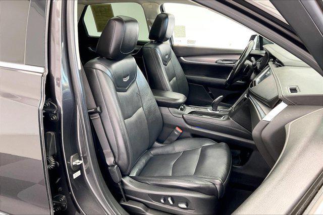 used 2018 Cadillac XT5 car, priced at $21,817