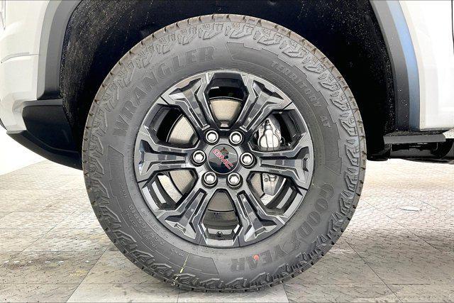 new 2025 GMC Canyon car, priced at $46,125