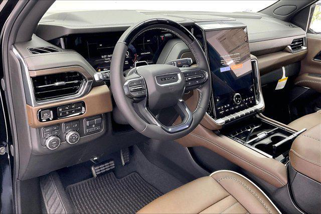 new 2025 GMC Yukon XL car
